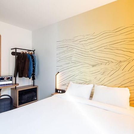 B&B Hotel Paris Porte De Баньоле Екстериор снимка