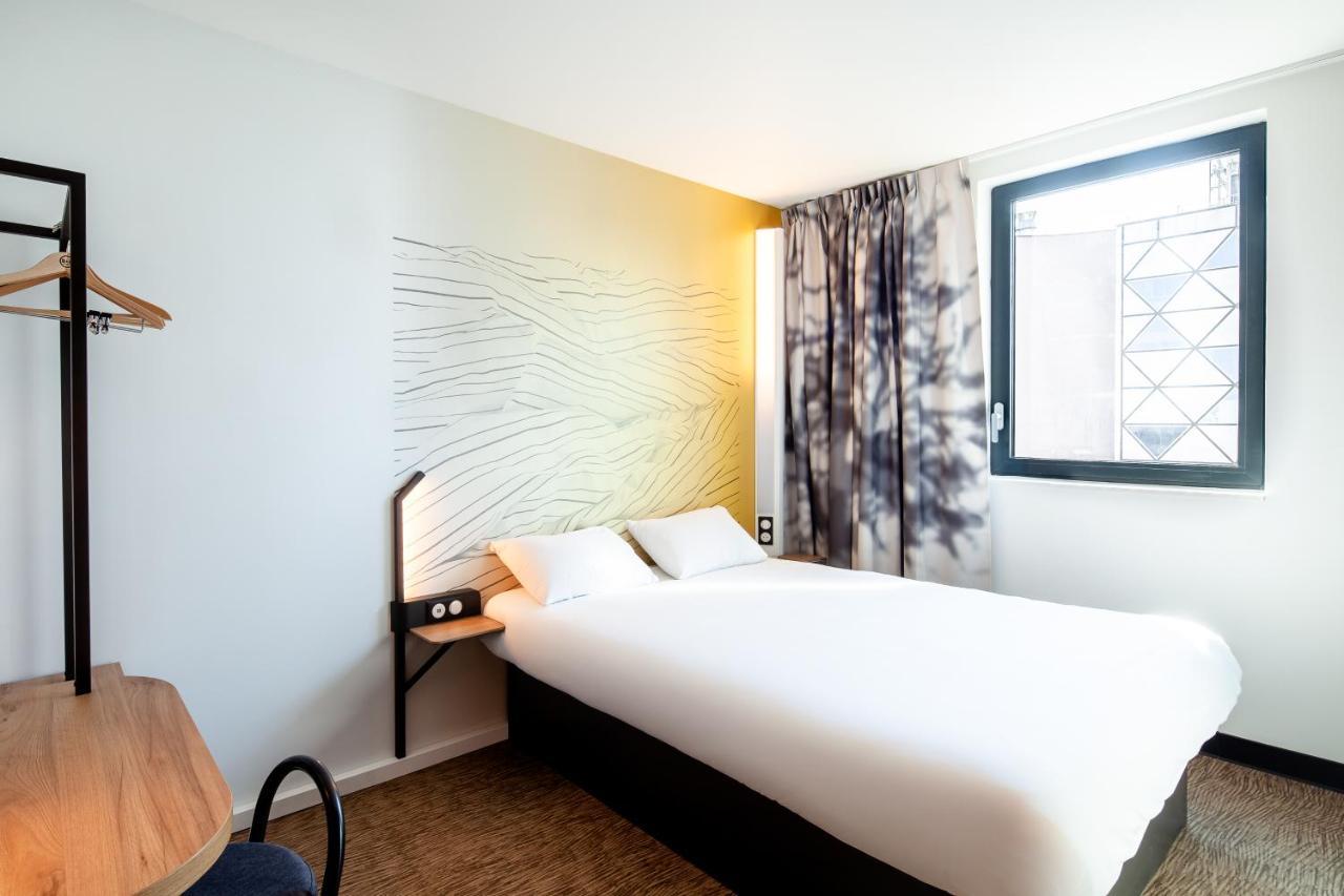 B&B Hotel Paris Porte De Баньоле Екстериор снимка