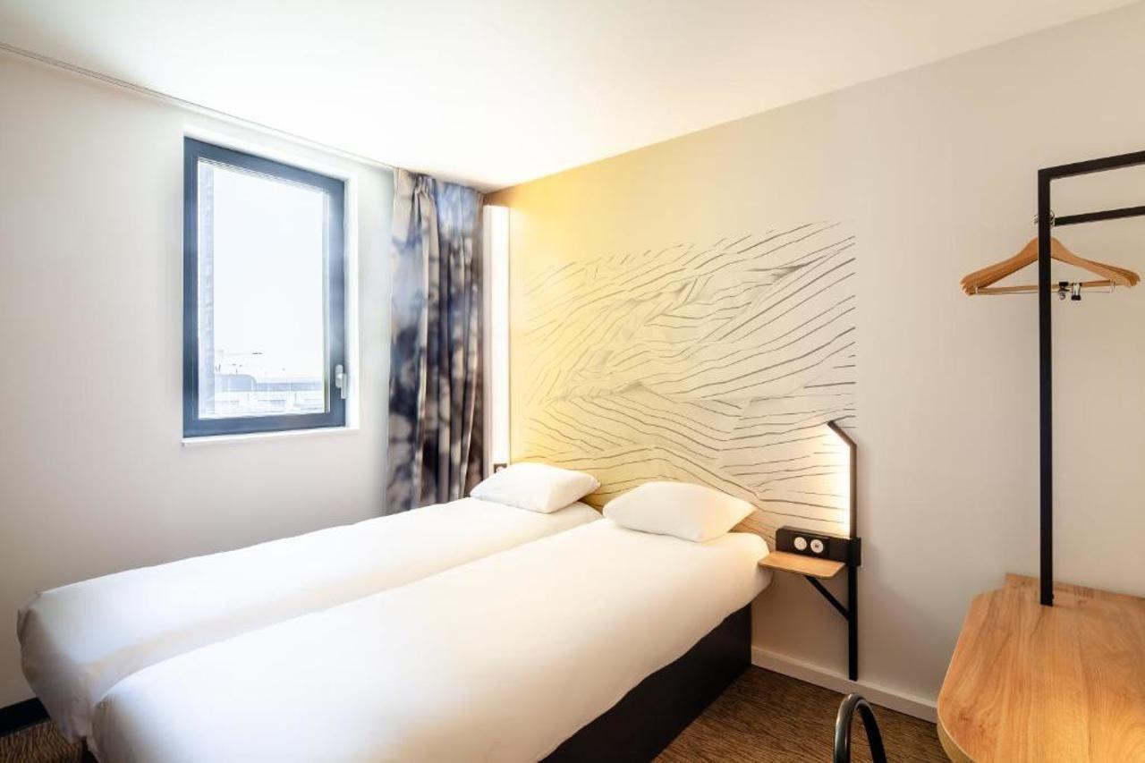 B&B Hotel Paris Porte De Баньоле Екстериор снимка
